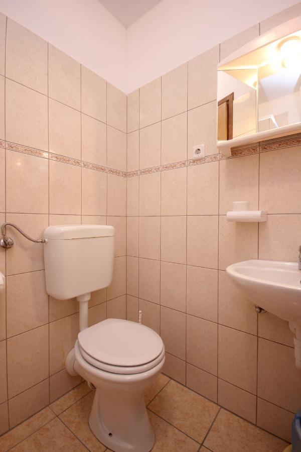 Apartments By The Sea Komiza, Vis - 8533 ภายนอก รูปภาพ